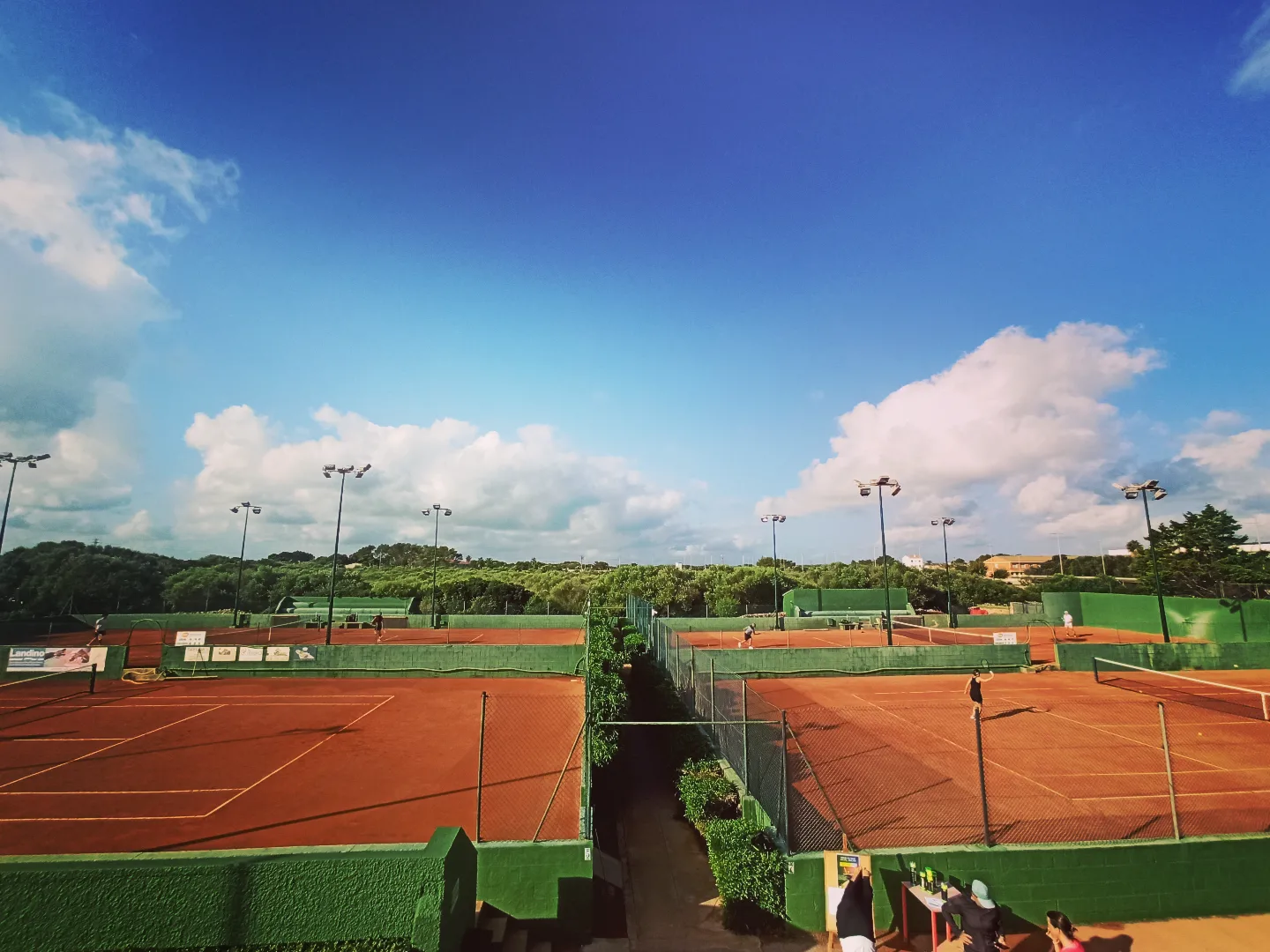 Pistas de tierra batida del Club Tenis Mahón